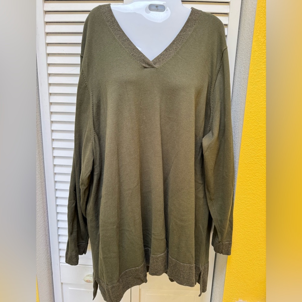 Lands' End Olive V-Neck Women's Sweater